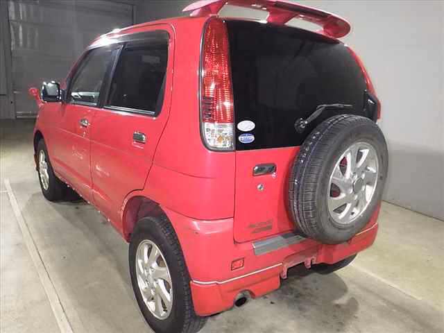 DAIHATSU TERIOS KID