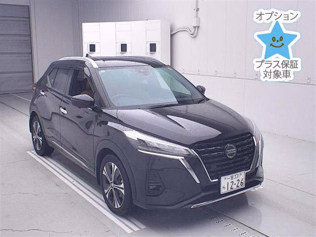 NISSAN KICKS