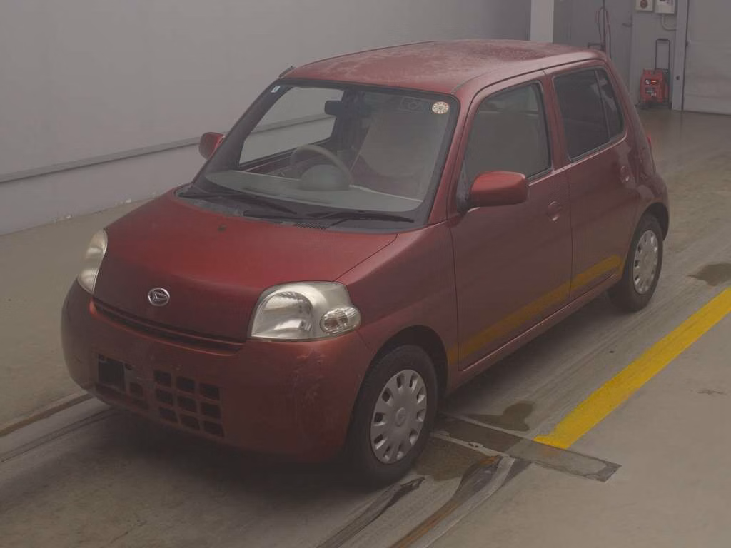 DAIHATSU ESSE