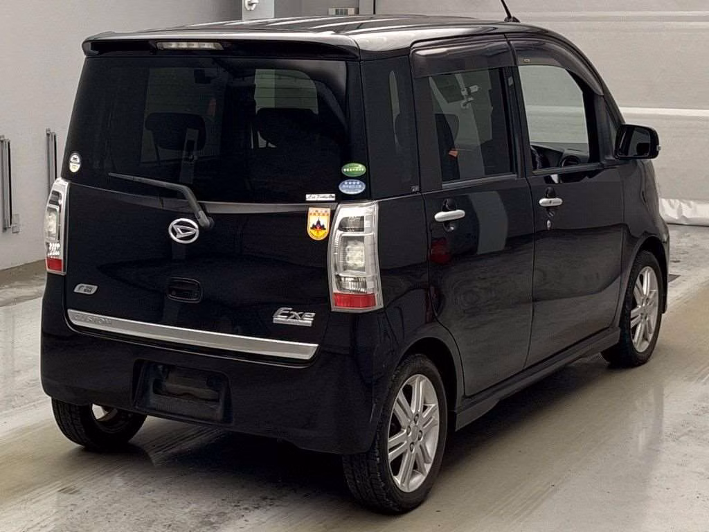 DAIHATSU TANTO EXE