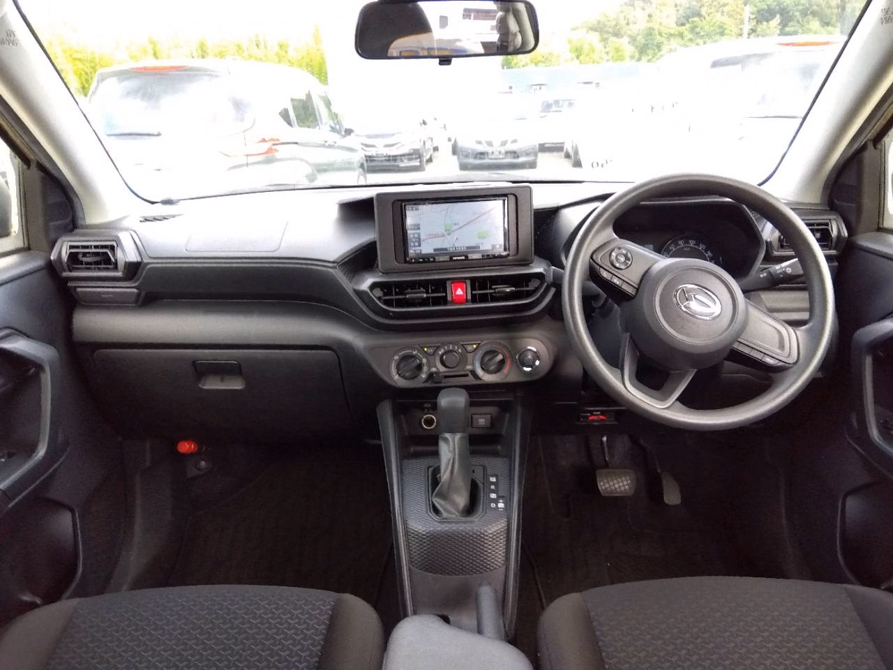 DAIHATSU ROCKY