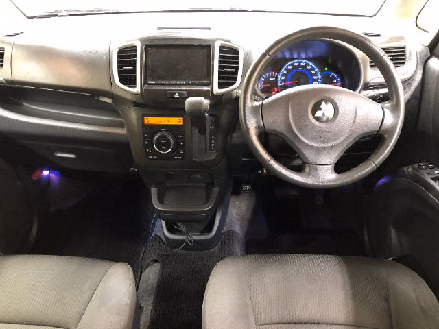 MITSUBISHI DELICA D:2