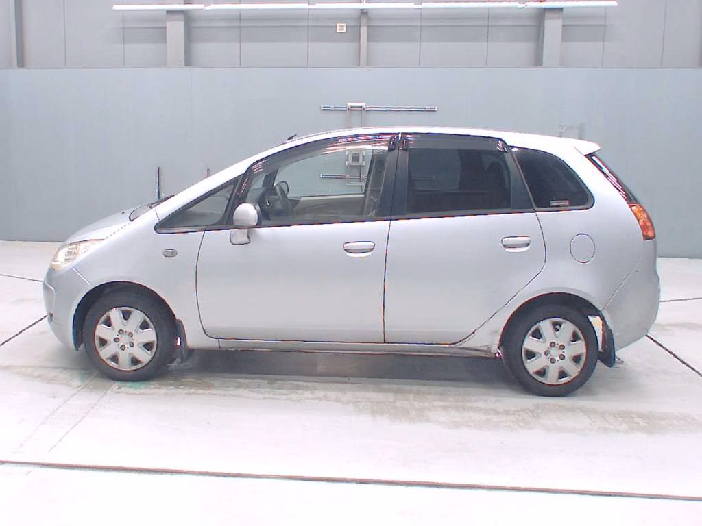 MITSUBISHI COLT PLUS