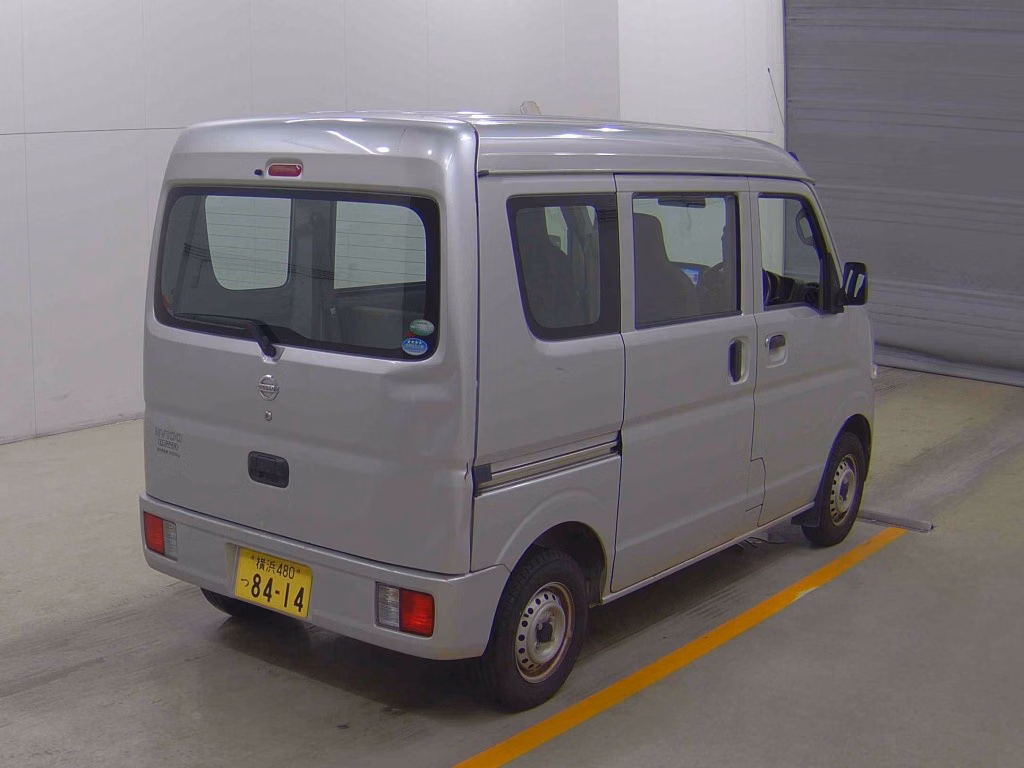 NISSAN NV100 CLIPPER