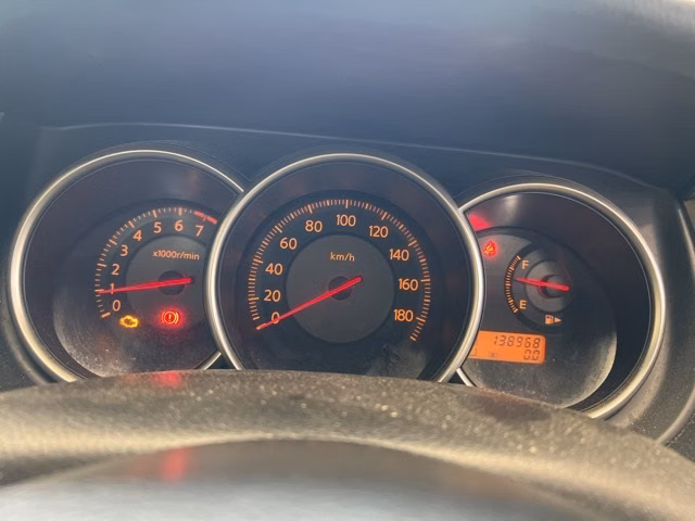 NISSAN TIIDA LATIO