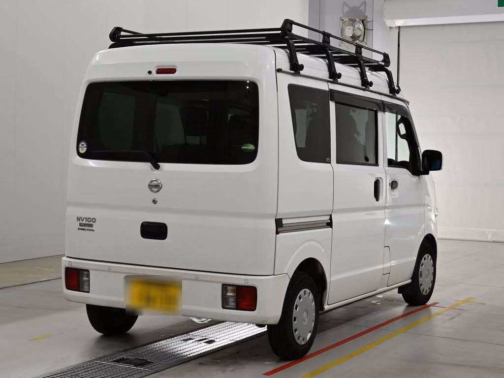 NISSAN NV100 CLIPPER
