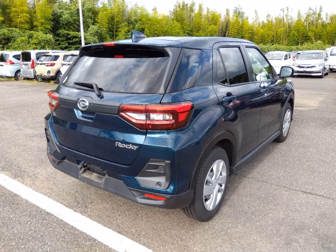 DAIHATSU ROCKY