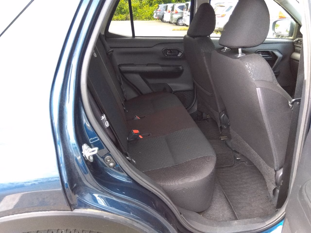 DAIHATSU ROCKY