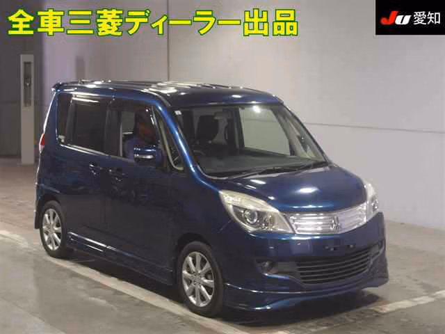 MITSUBISHI DELICA D:2