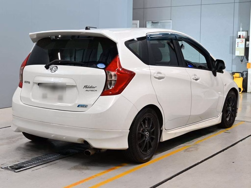 NISSAN NOTE
