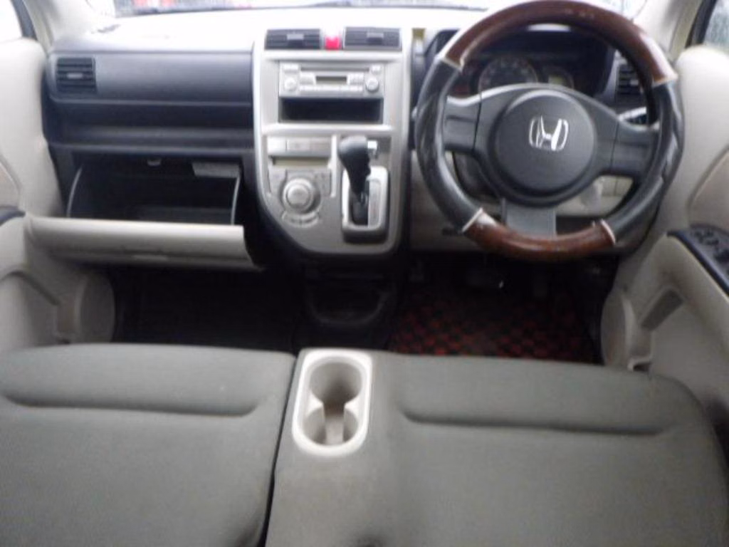 HONDA ZEST