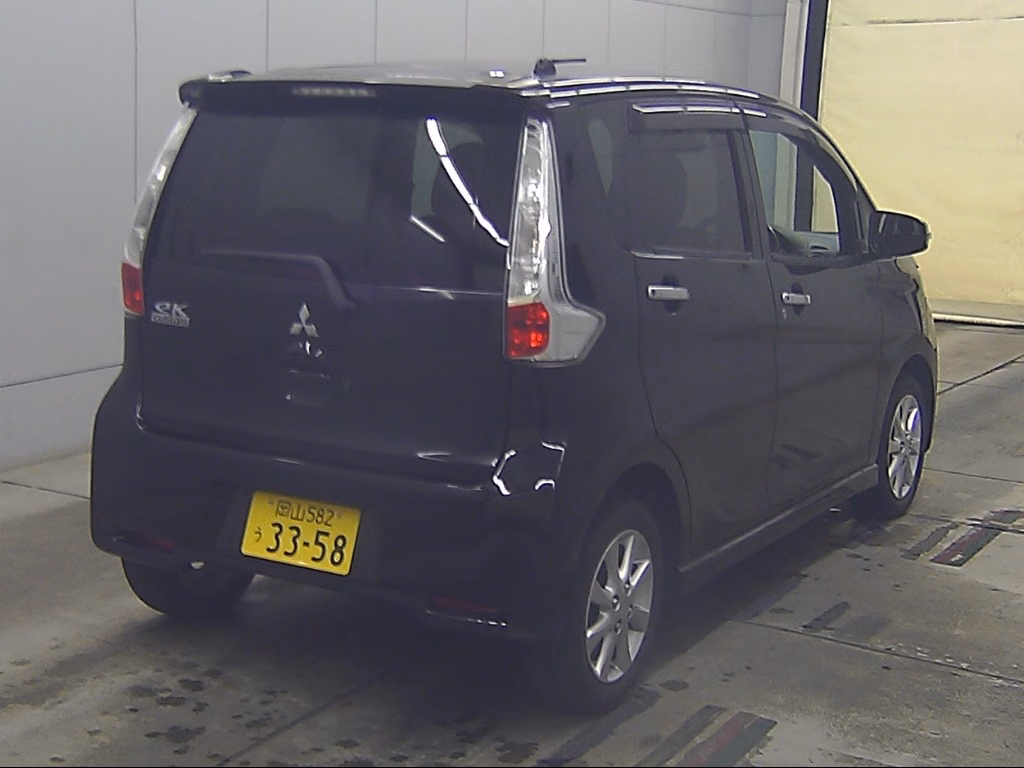 MITSUBISHI EK CUSTOM