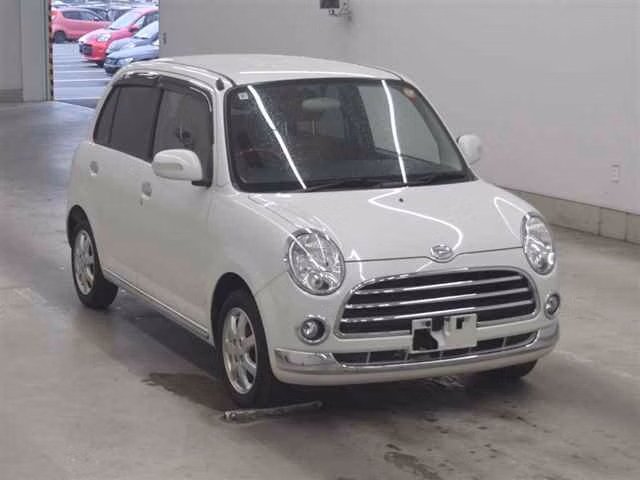 DAIHATSU MIRA GINO