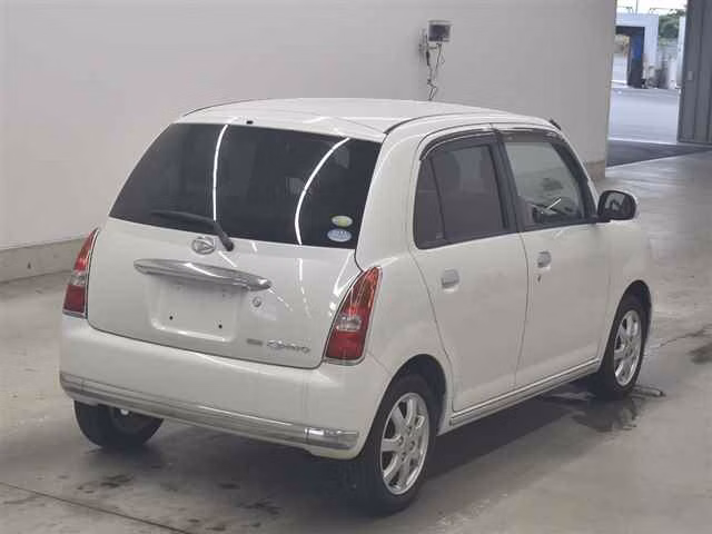 DAIHATSU MIRA GINO