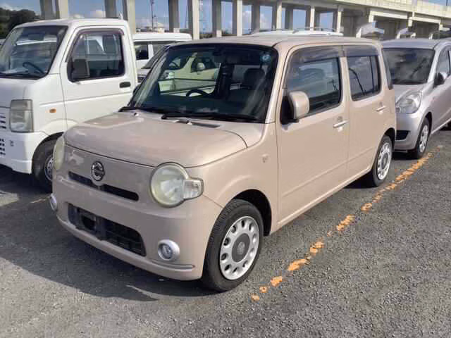 DAIHATSU MIRA COCOA