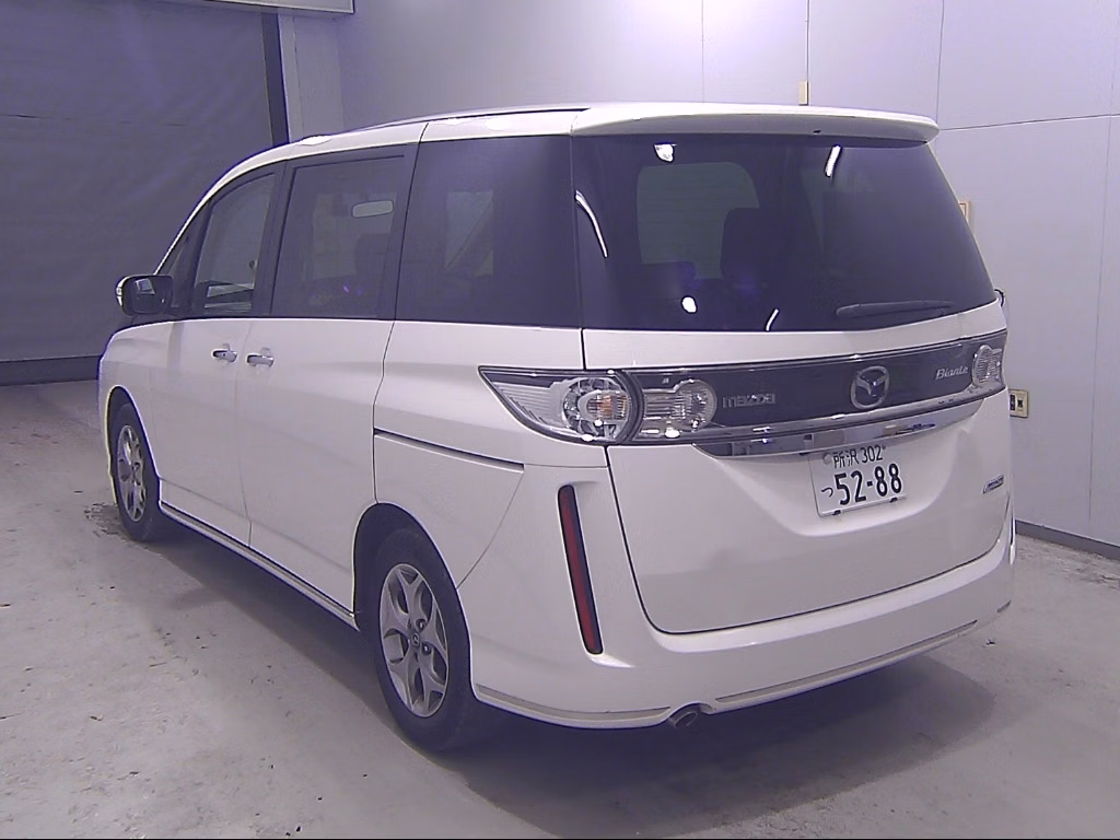 MAZDA BIANTE