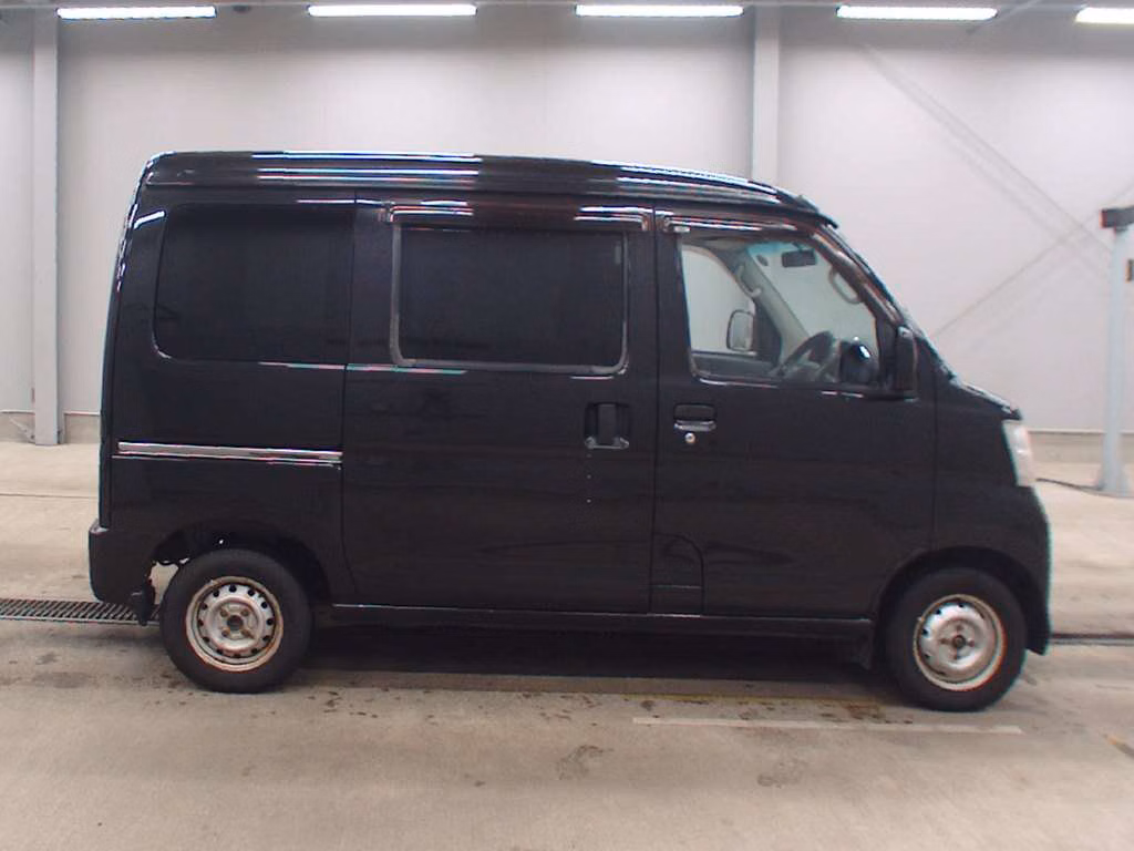 SUBARU SAMBAR