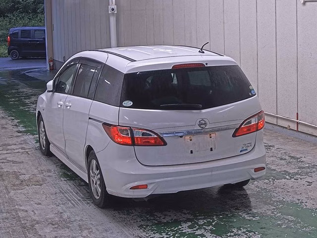 NISSAN LAFESTA