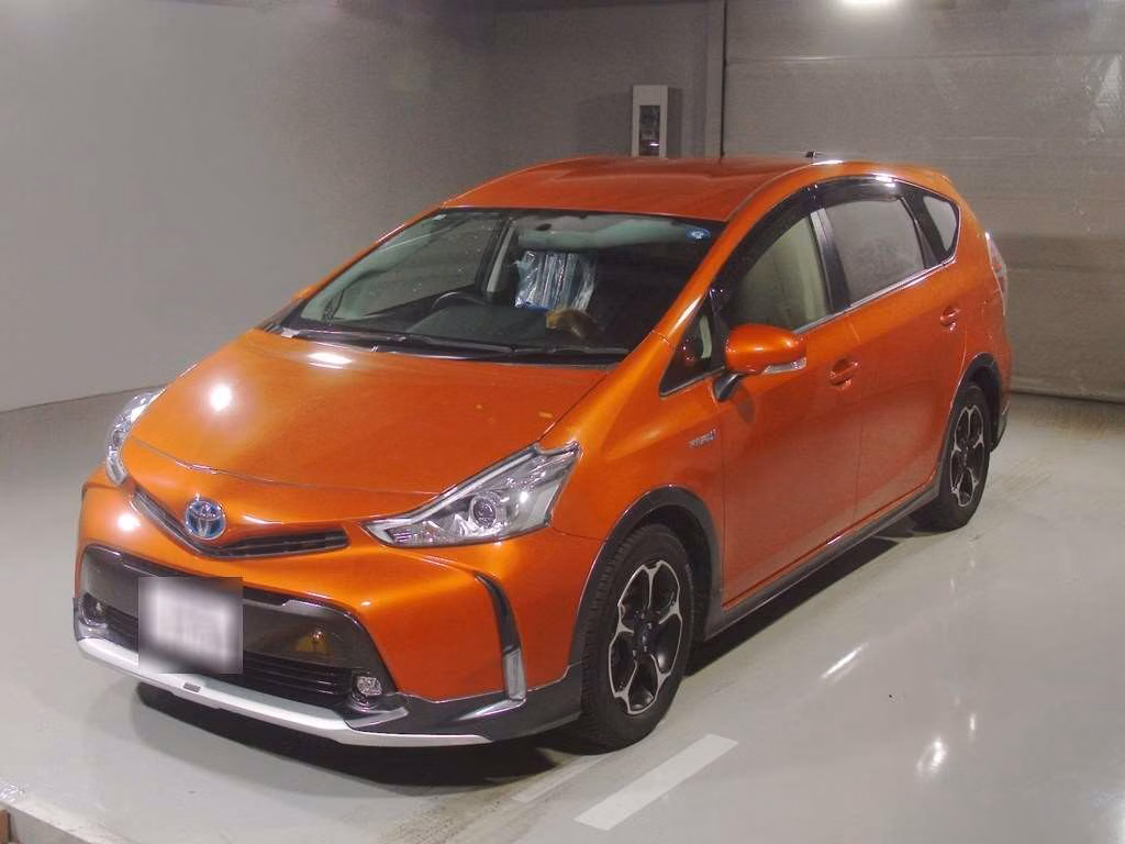 TOYOTA PRIUS ALPHA