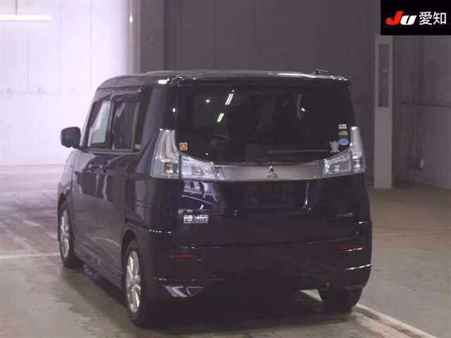 MITSUBISHI DELICA D:2