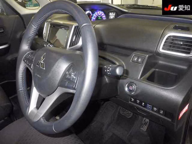 MITSUBISHI DELICA D:2