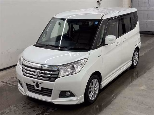 MITSUBISHI DELICA D:2