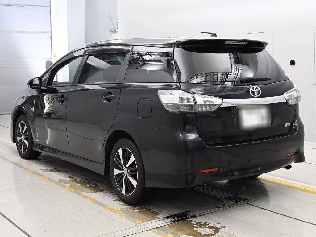 TOYOTA WISH