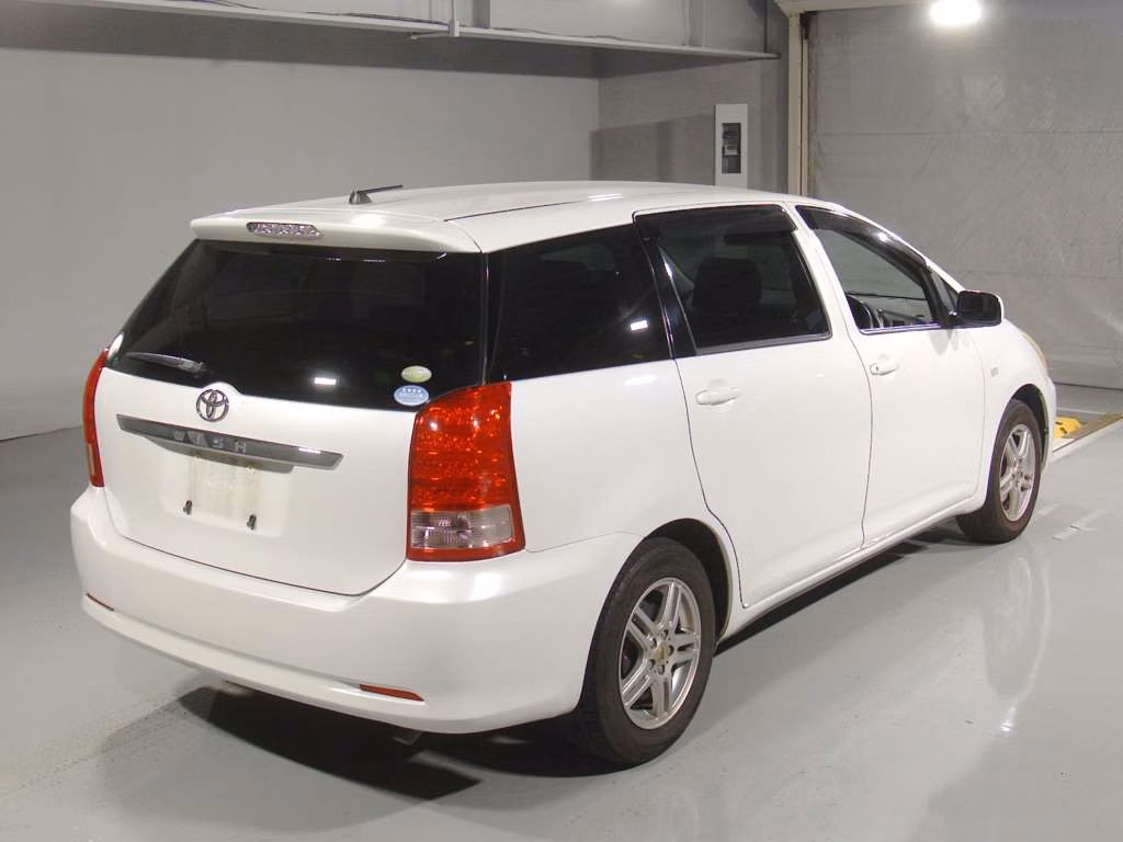 TOYOTA WISH