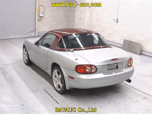 MAZDA ROADSTER