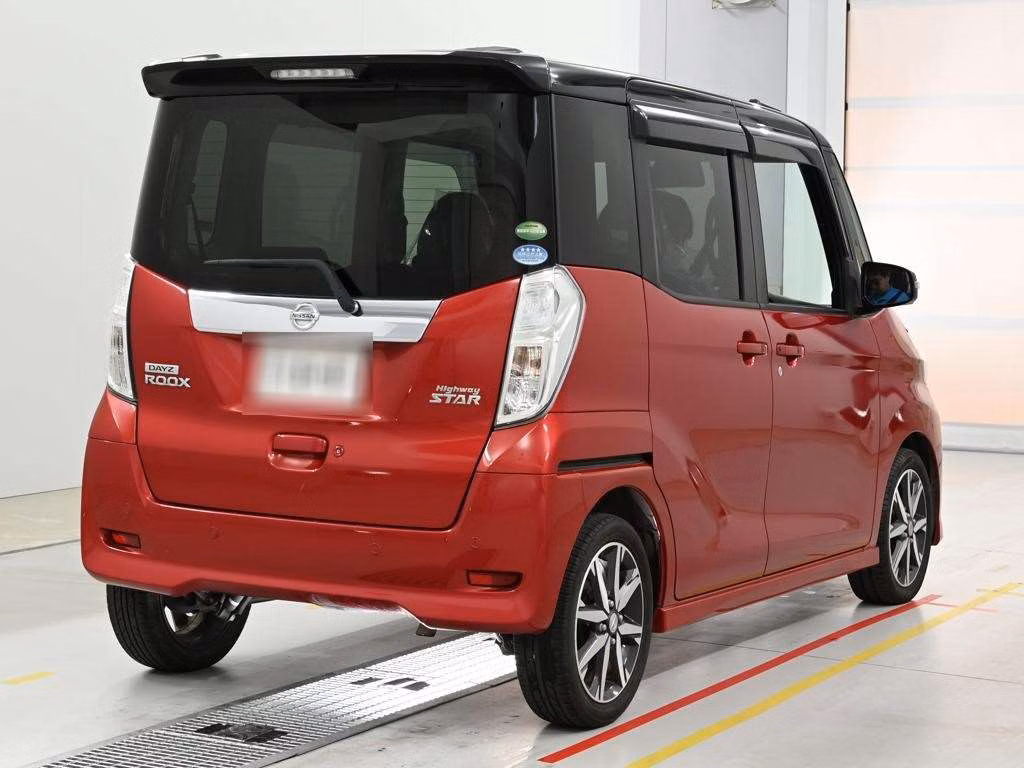 NISSAN DAYZ ROOX