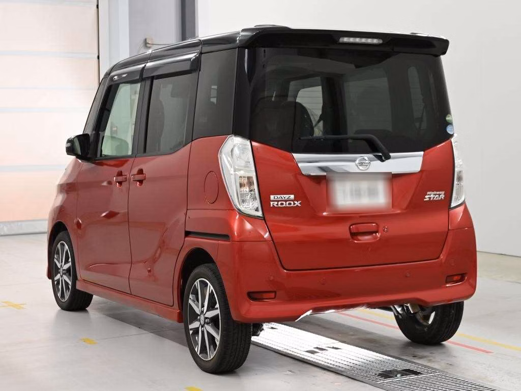 NISSAN DAYZ ROOX