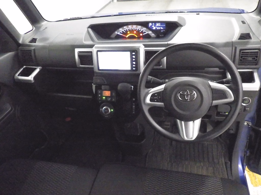 TOYOTA PIXIS MEGA