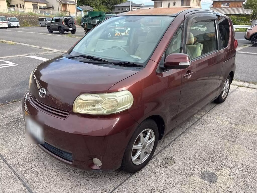 TOYOTA PORTE