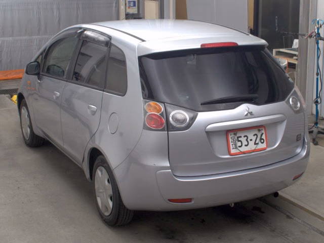 MITSUBISHI COLT PLUS