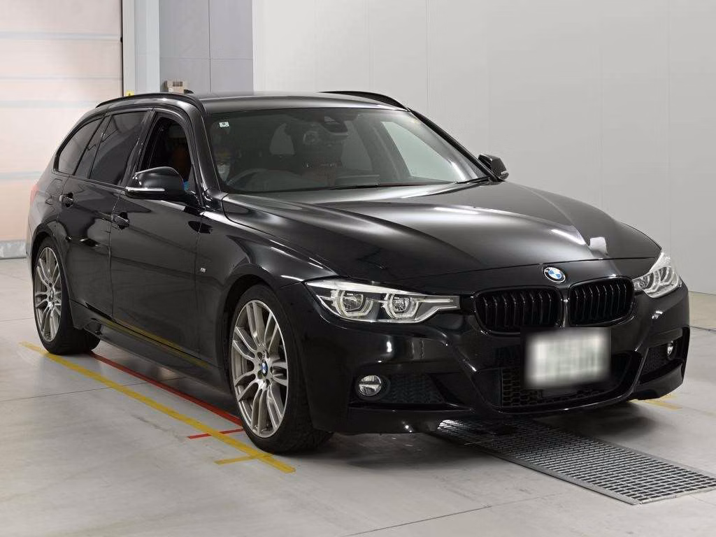 BMW 3-SERIES