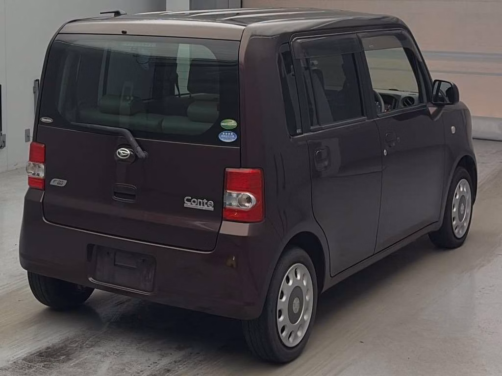 DAIHATSU MOVE CONTE