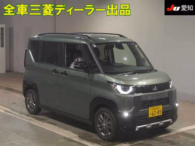 MITSUBISHI DELICA MINI