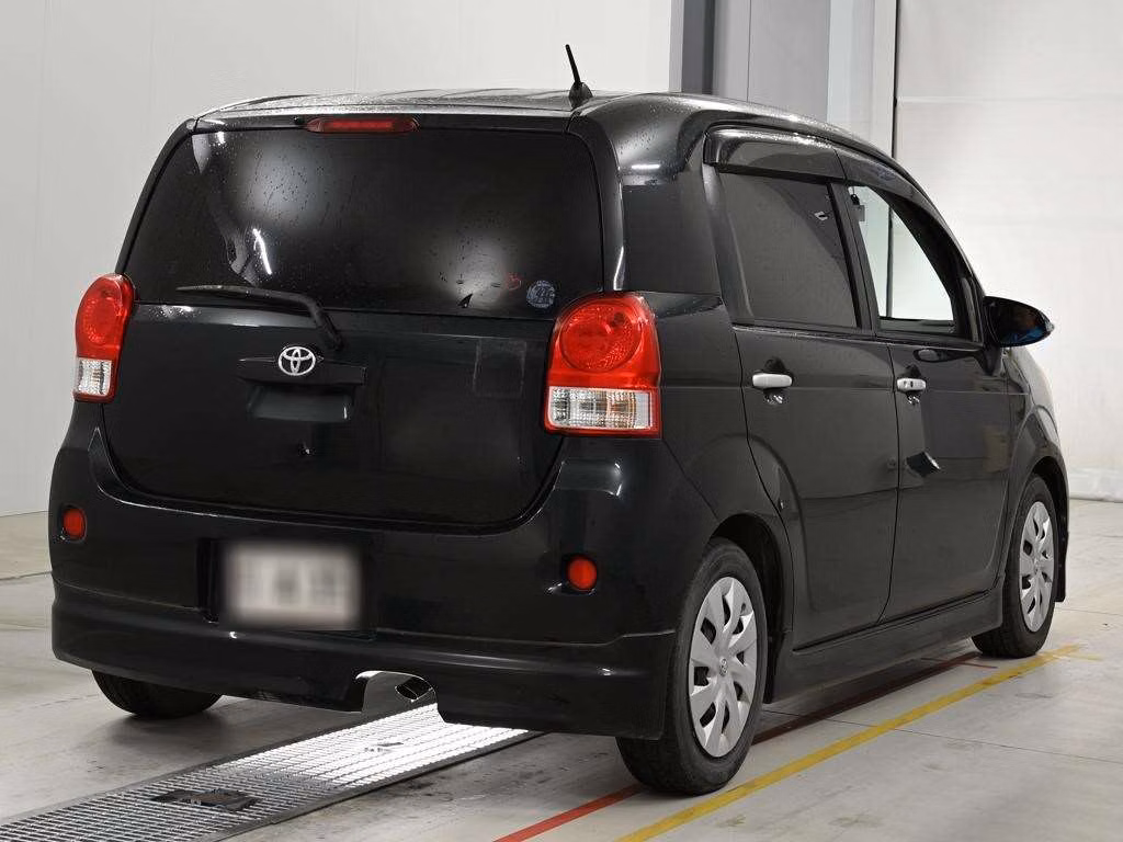 TOYOTA PORTE