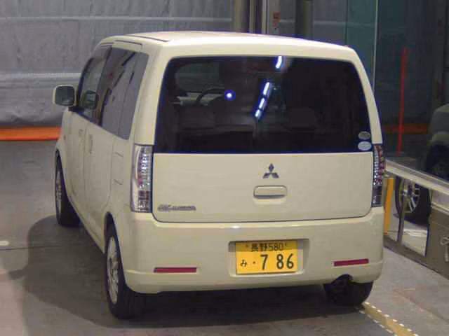 MITSUBISHI EK WAGON
