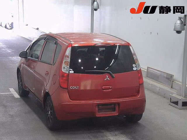 MITSUBISHI COLT
