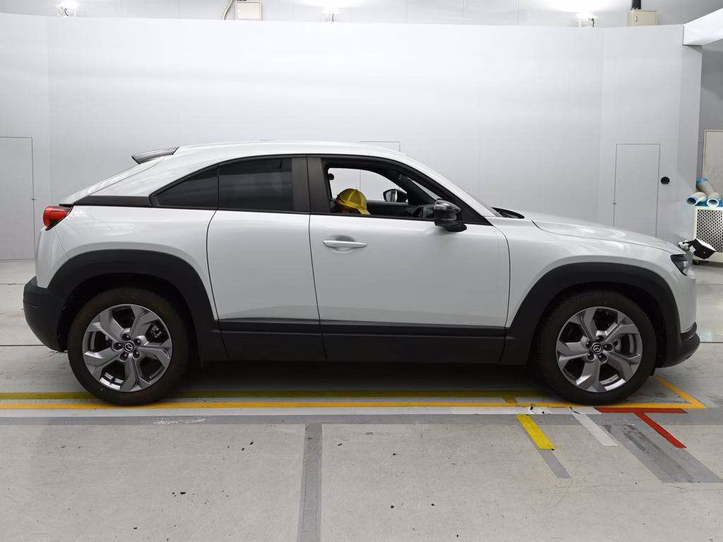 MAZDA MX-30