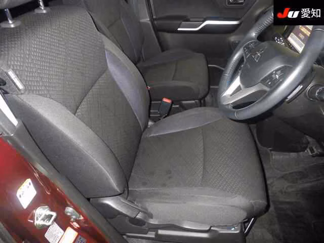 MITSUBISHI DELICA D:2
