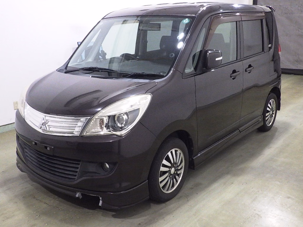 MITSUBISHI DELICA D:2