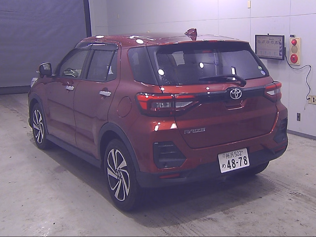 TOYOTA RAIZE