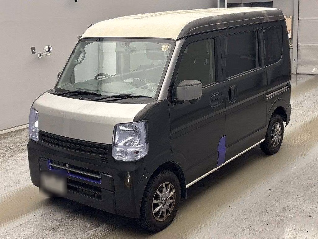 MITSUBISHI MINICAB