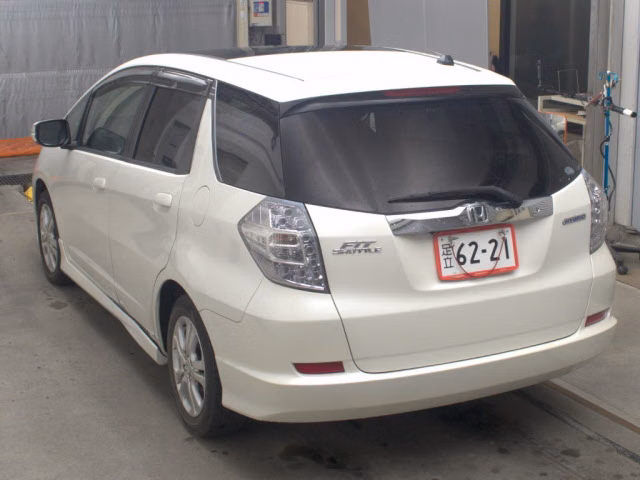 HONDA FIT SHUTTLE