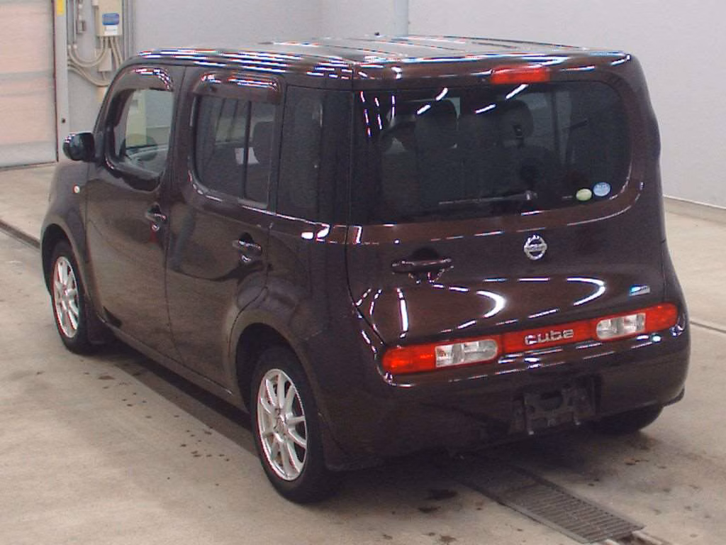 NISSAN CUBE