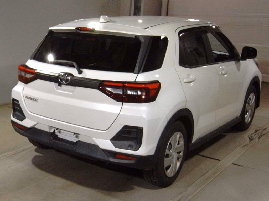 TOYOTA RAIZE