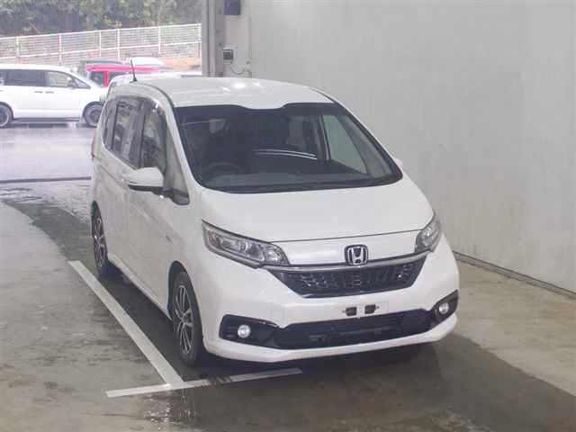 HONDA FREED+