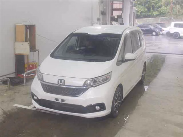 HONDA FREED+